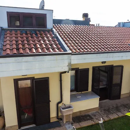 Limone - Casa Con Giardino Privato - * Vasto