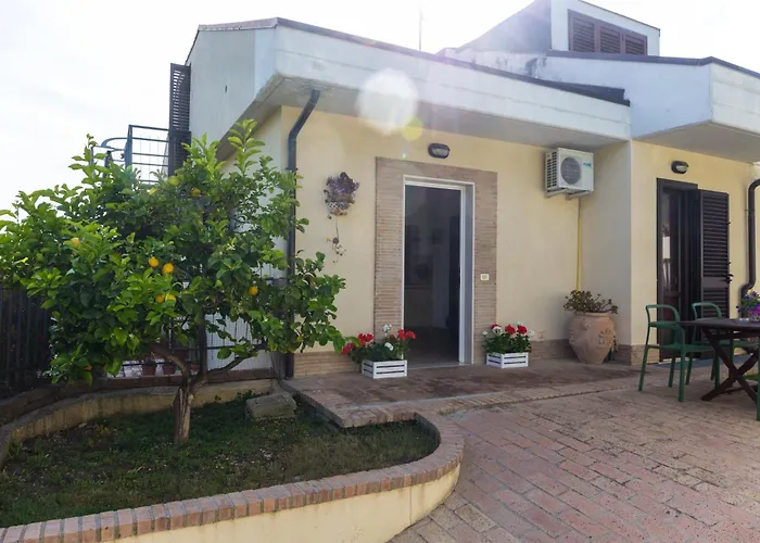 בית נופש Limone - Casa Con Giardino Privato -