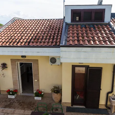 Prázdninový dům Limone - Casa Con Giardino Privato -