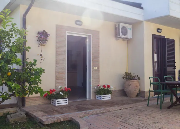 Limone - Casa Con Giardino Privato - Васто