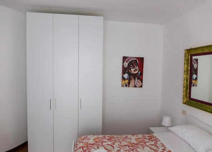 Prázdninový dům Limone - Casa Con Giardino Privato - *