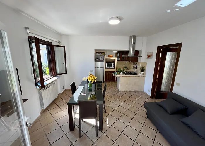 Limone - Casa Con Giardino Privato - * Васто