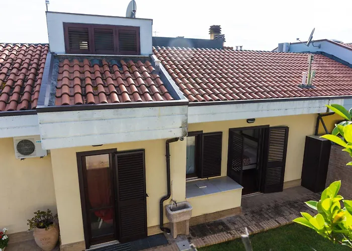 Limone - Casa Con Giardino Privato - * Васто